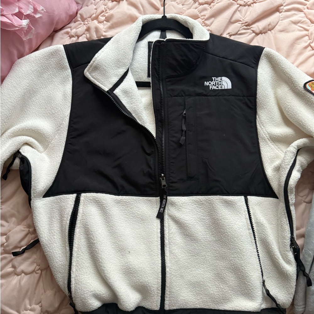 The North Face Black and Cream Fleece Jacket